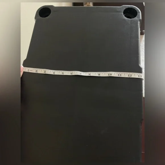 4-Tier Light Duty Storage Shelf Shelves Plastic Shelving Unit 47”H x 21”W x 13”D - Picture 4 of 12